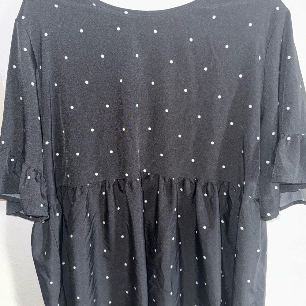 SHEIN Black and White Patterned Blouse